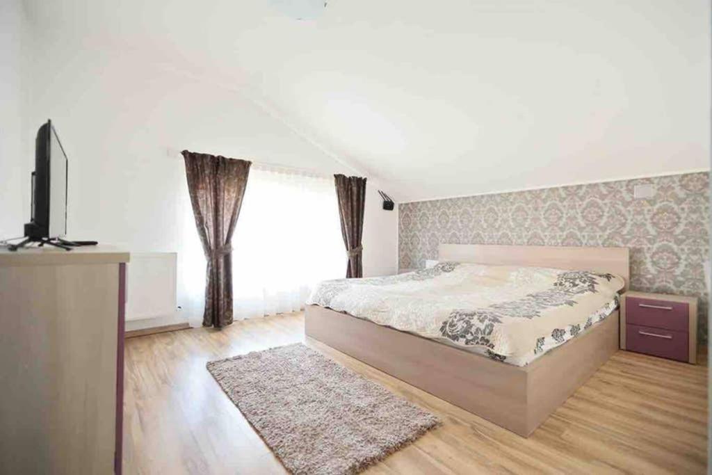 Dana Guest House Oradea Zewnętrze zdjęcie